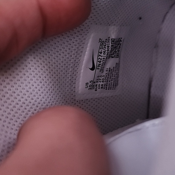 Nike Air Force Holographic High Tops - Picture 6 of 6